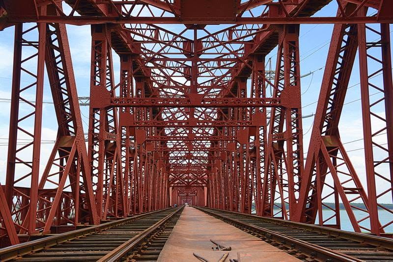 Hardinge Bridge, Pakshi, Pabna, Bangladesh